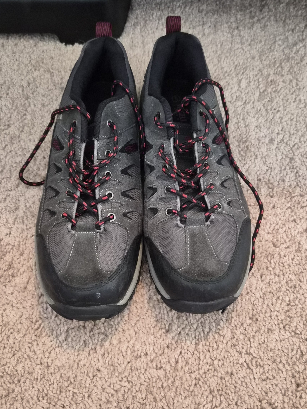 Men's Gray Hiking Shoes with Red Accents